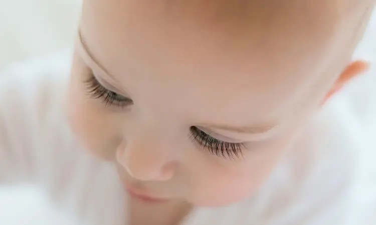 How to safely remove an eyelash from a newborn's eye